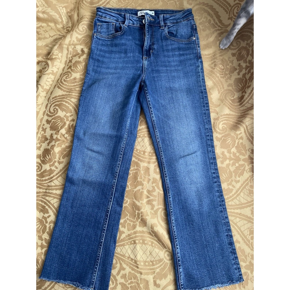 Zara women's Jean size 4